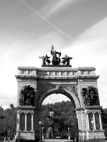 Le Gate Le Gate